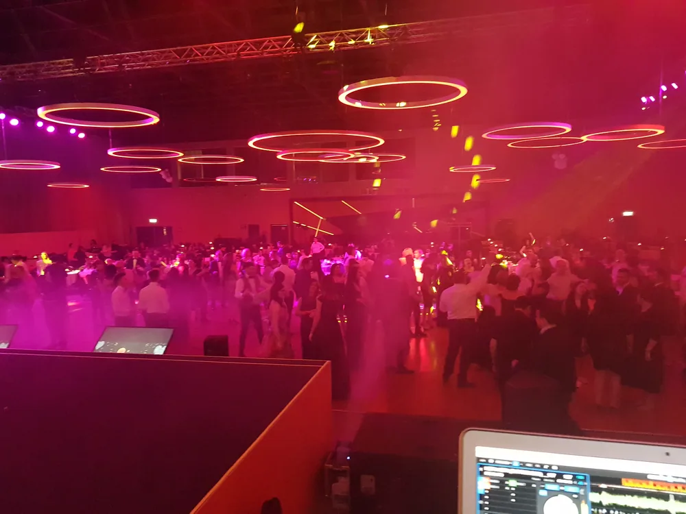 DJ Nicky la Kiss FM: Ascultă supermixul din emisiunea „Partydul KissFM”