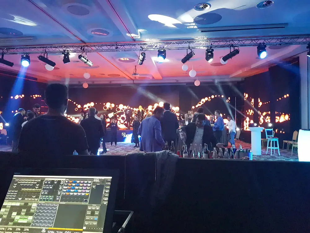 Echipament sonorizare profesională RCF folosit de PartyDJ